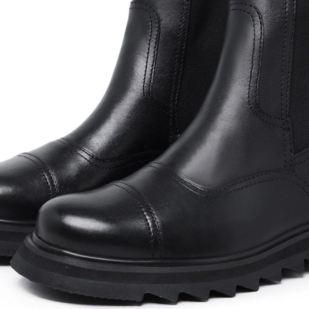 Black Ward Leather Chelsea Boots