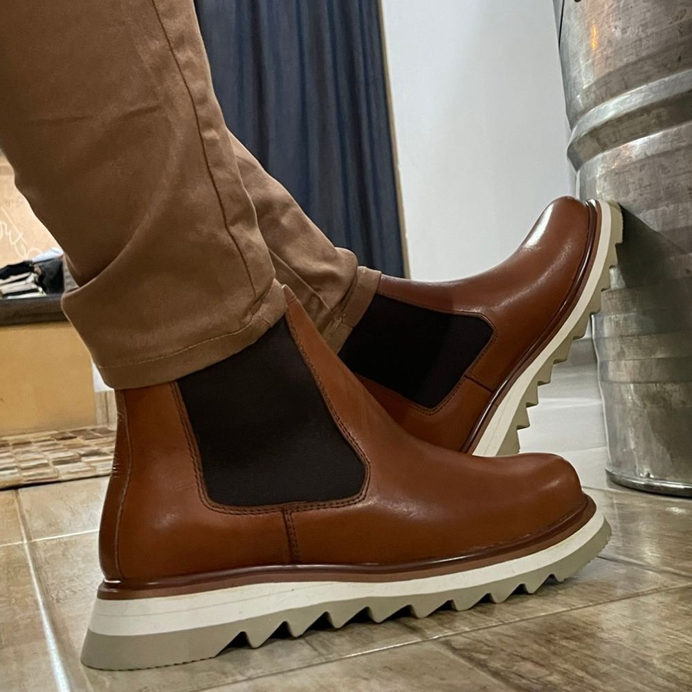 Cognac Bodie Leather Chelsea Boots