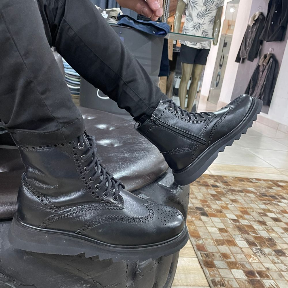 Black Donatello Leather Wingtip Boots