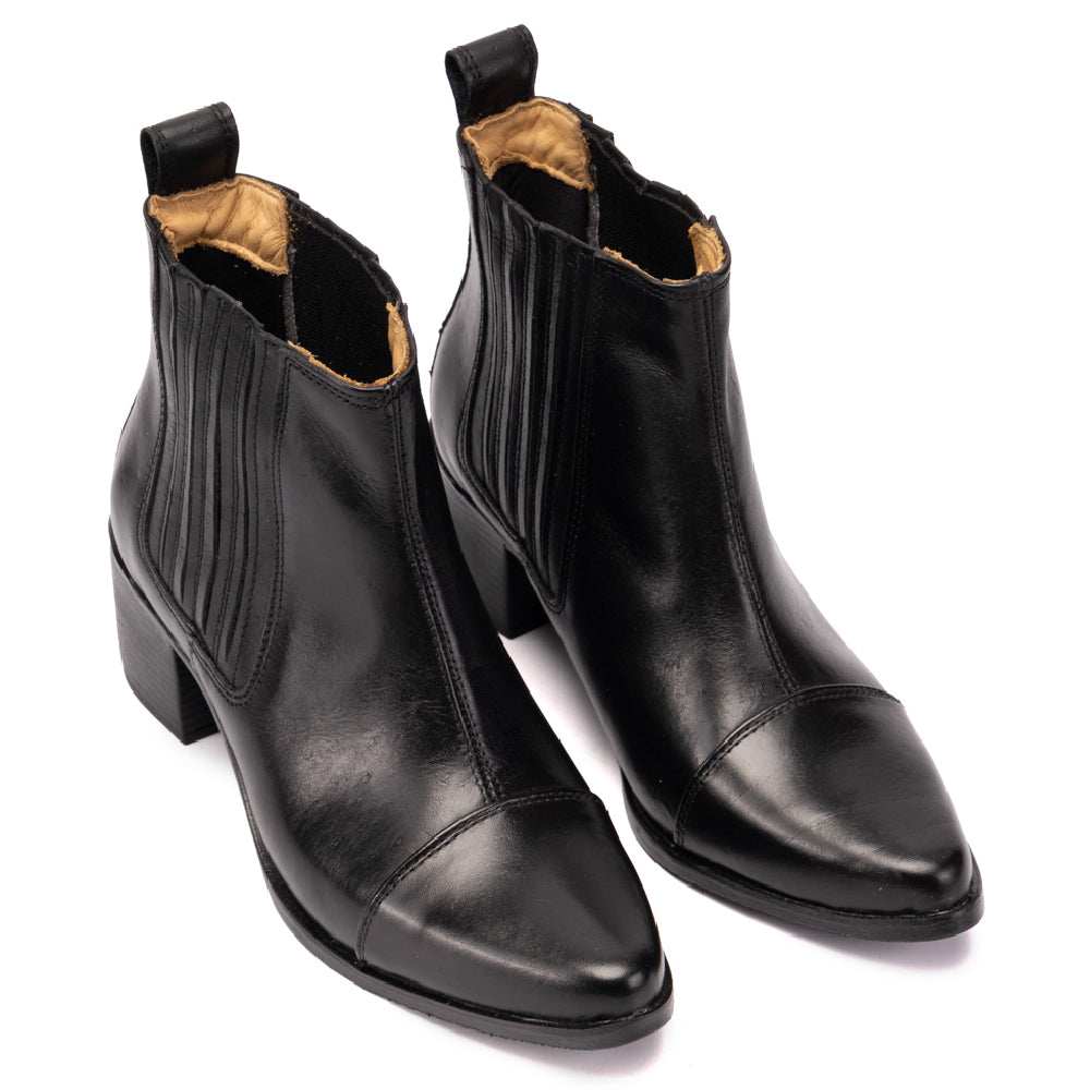 Black Mol Leather Western Chelsea Boots