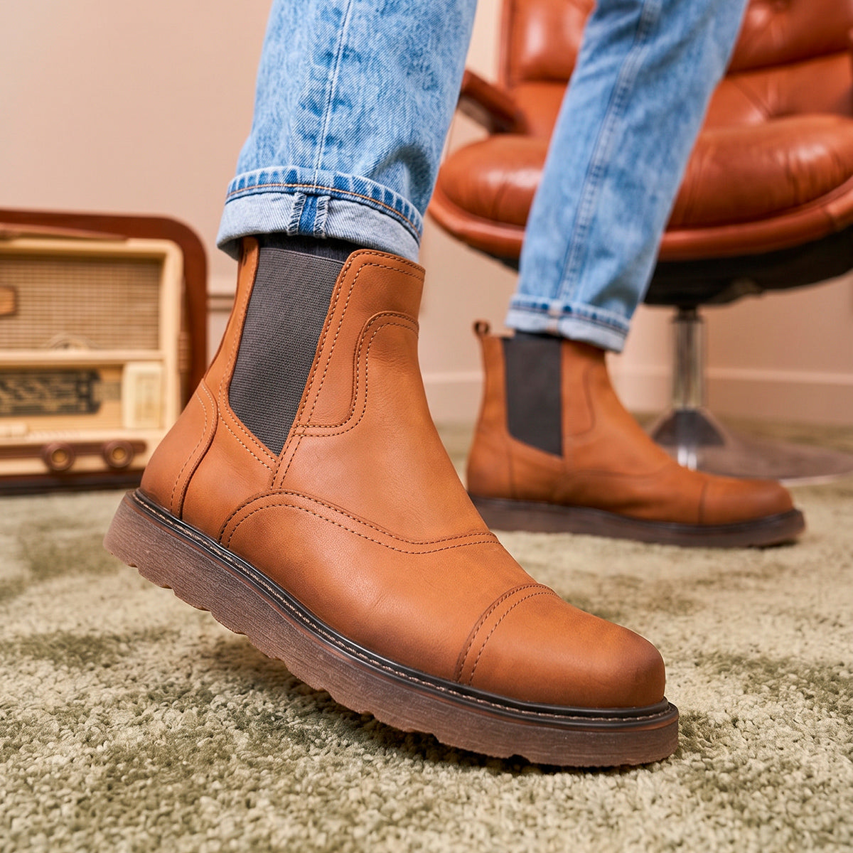 Whiskey Mason Leather Chelsea Boots